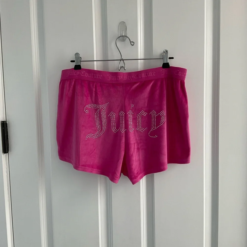 Women’s Juicy Couture Pink Shorts